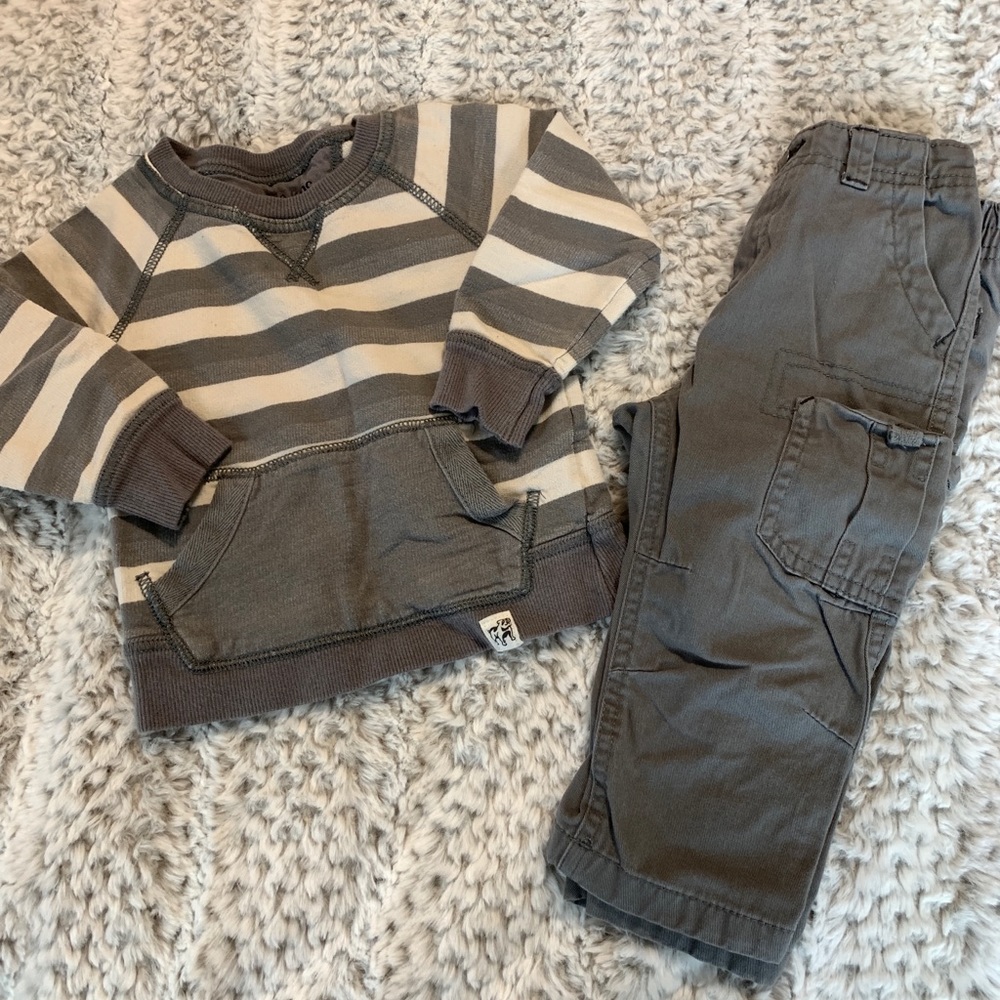 ⭐️3/$30⭐️ EUC toddler boy outfit size 18M